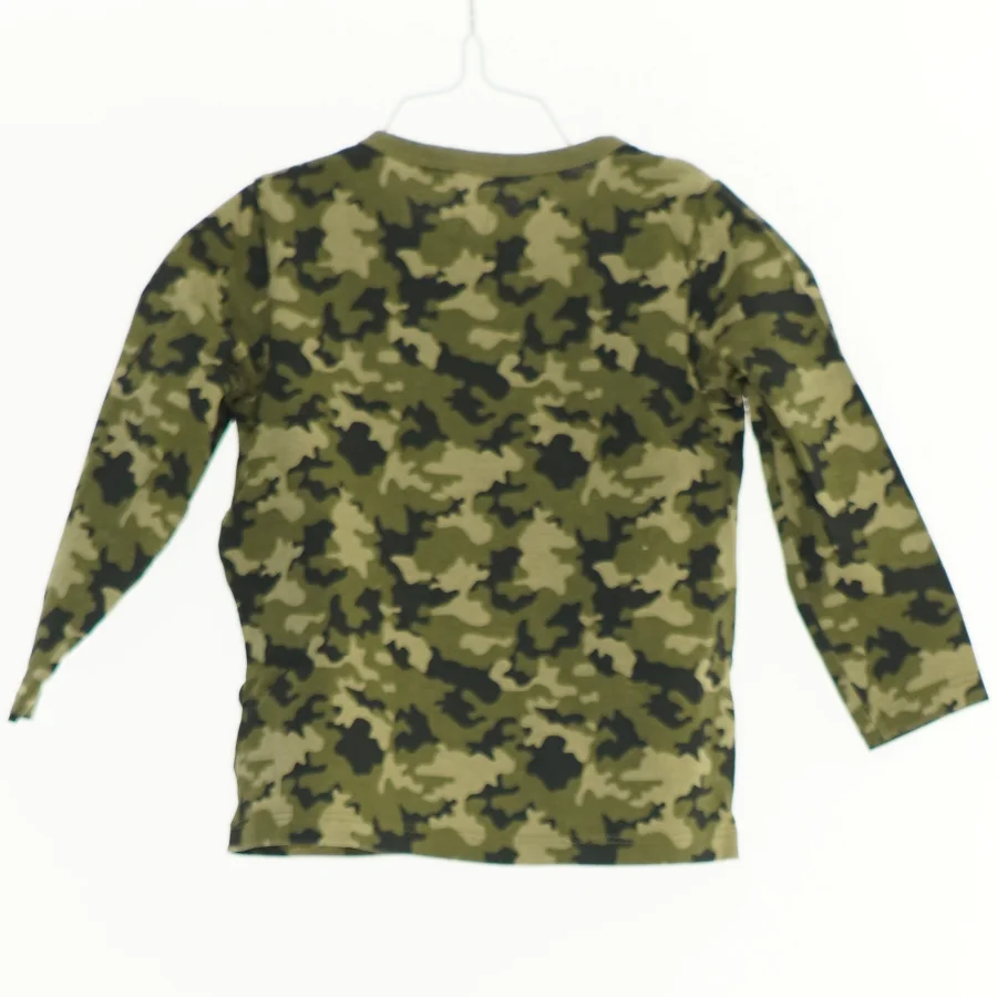 Bluse fra VRS (str. 74 cm)