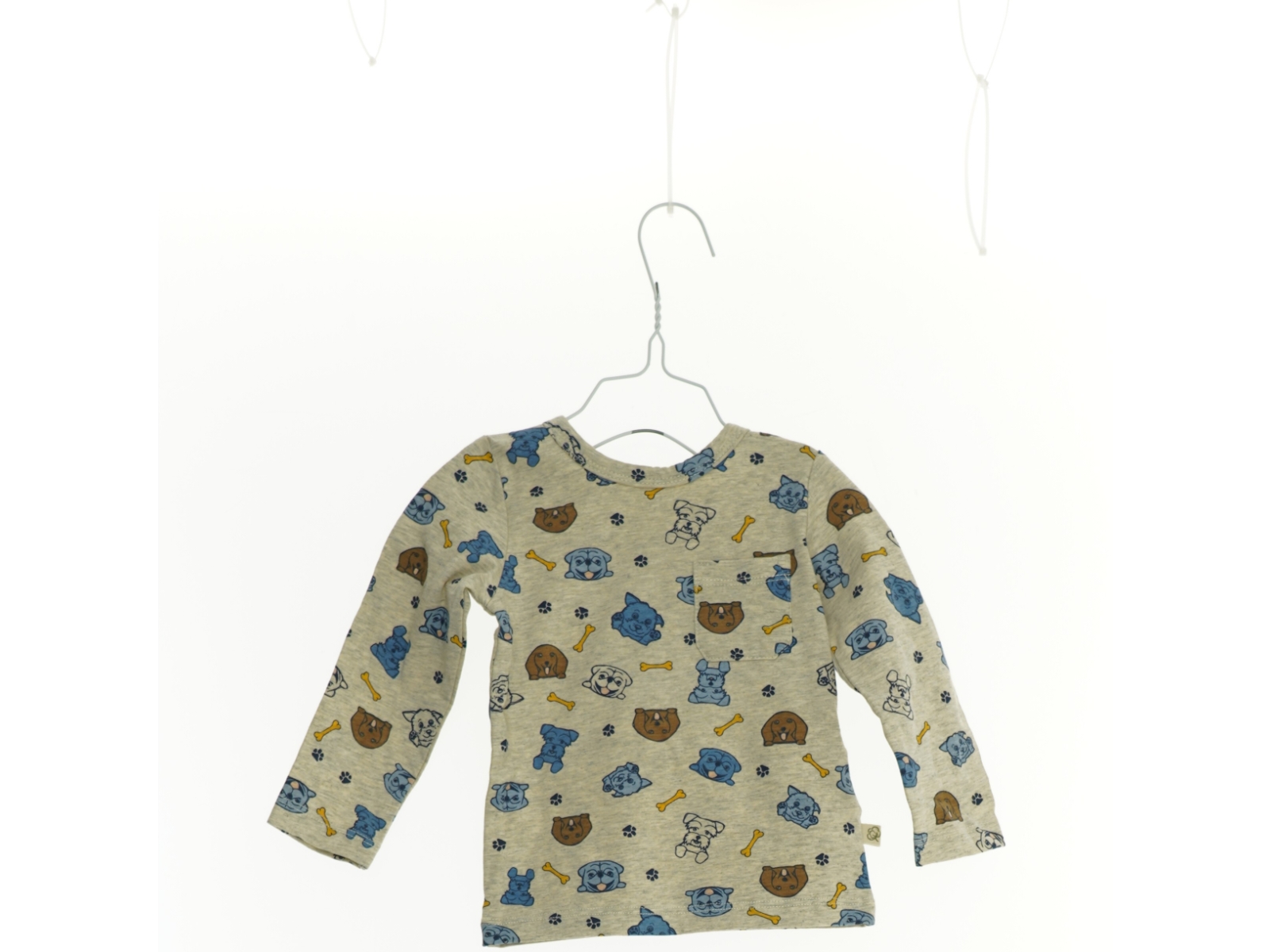 Bluse fra Minymo (str. 68 cm)