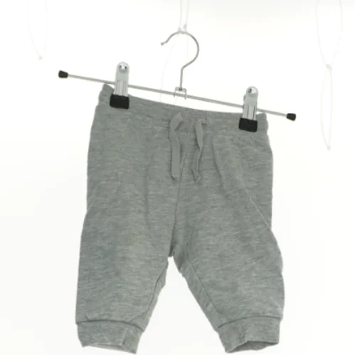 Træningsbukser fra H&M (str. 68 cm)