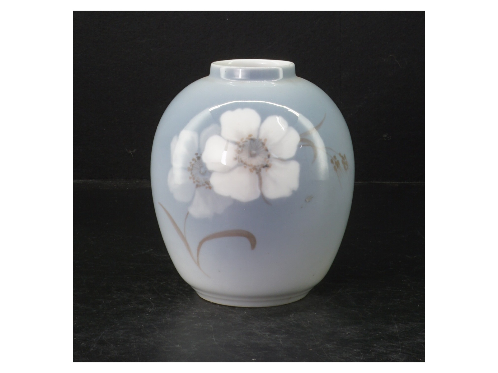 Royal Copenhagen vase fra Royal Copenhagen (str. 14 cm)