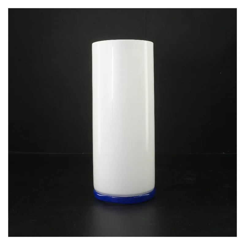 Blå og hvid vase (str. 27 cm)