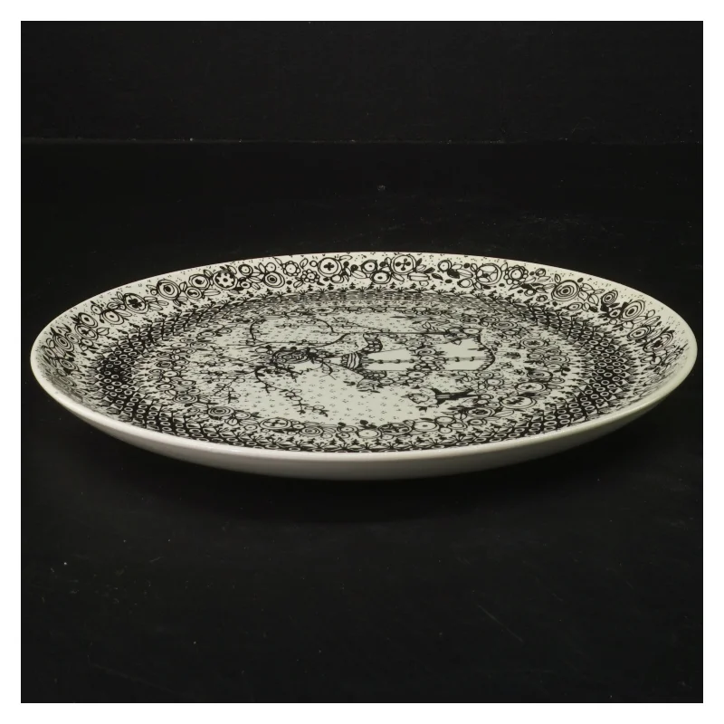 Dekorativ tallerken med mønster fra Bjørn Wiinblad (str. Ø 22 cm)