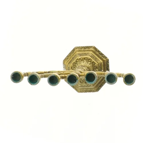  lysestage 7 armet  (str. 27x28 cm)