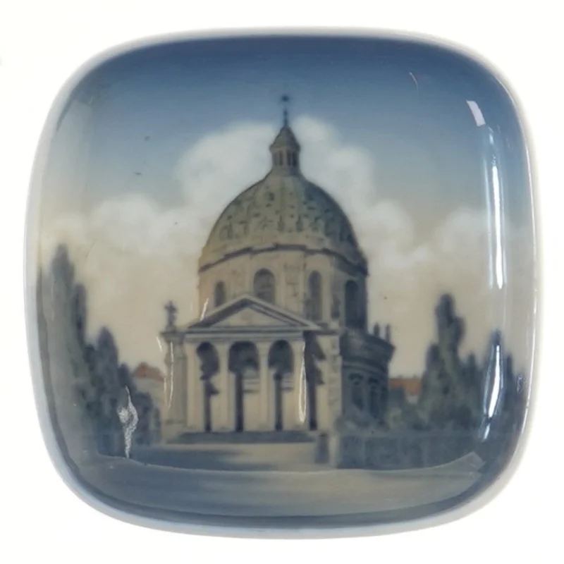 askebæger/  med Marmorkirken motiv fra Royal Copenhagen (str. 13x13 cm)