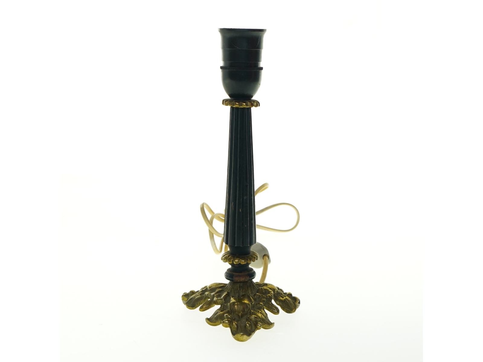 Guldbelagt bordlampe (str. H. 25 cm)