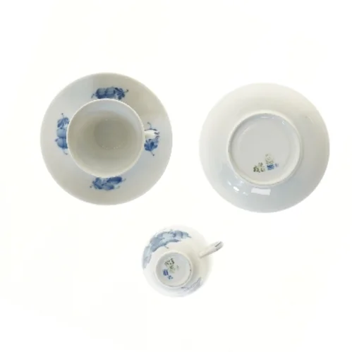 2 par kopper blå blomst fra Royal Copenhagen (str. Ø 8 & 14,5 cm)