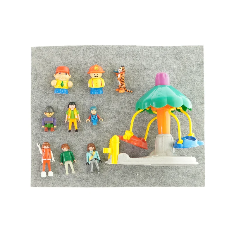 Gyngestativ og blandede figurer (str. LBH: 21x15x22 cm )