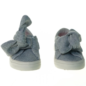 Baby sko med velcro fra Zara (str. 18)