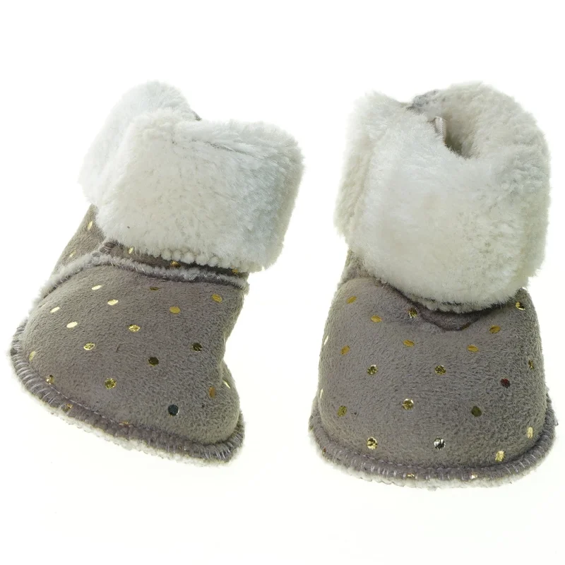 Hjemmesko fra H&M (str. 16)