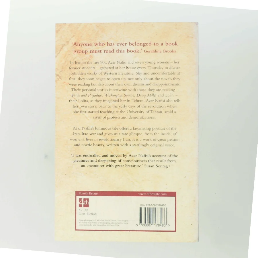 Reading Lolita in Tehran : a memoir in books af Azar Nafisi (Bog)