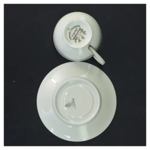 Sæt af kaffekopper med underkopper fra Jomsborg (str. 11 ø cm og 6 ø cm)