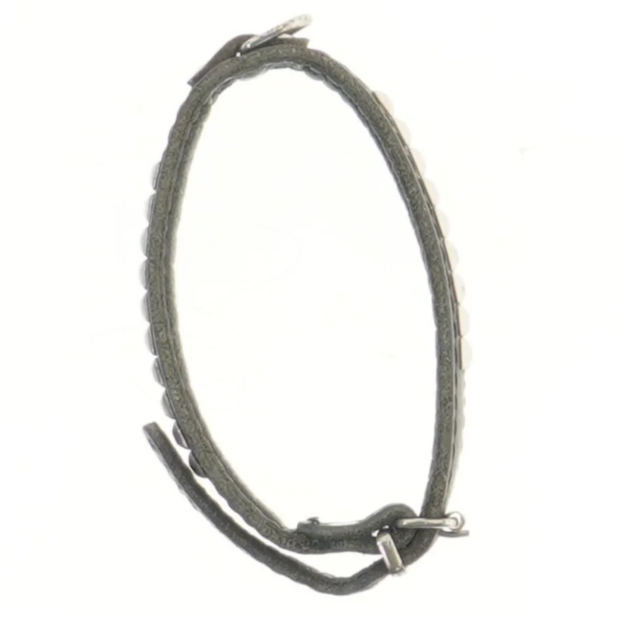 Hundehalsbånd til hvalp eller lille hund med nitter (str. 11,5 cm)