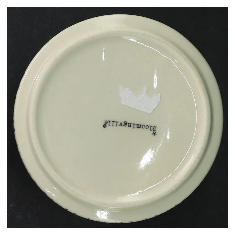 Keramik opbevaringskrukke med låg fra Bloomingville (str. H. 11,5 cm. ø. 12 cm)