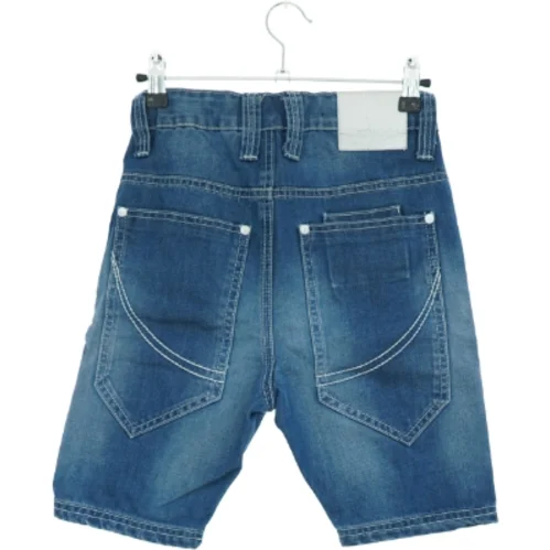 Shorts fra JEFF (str. 140 cm)