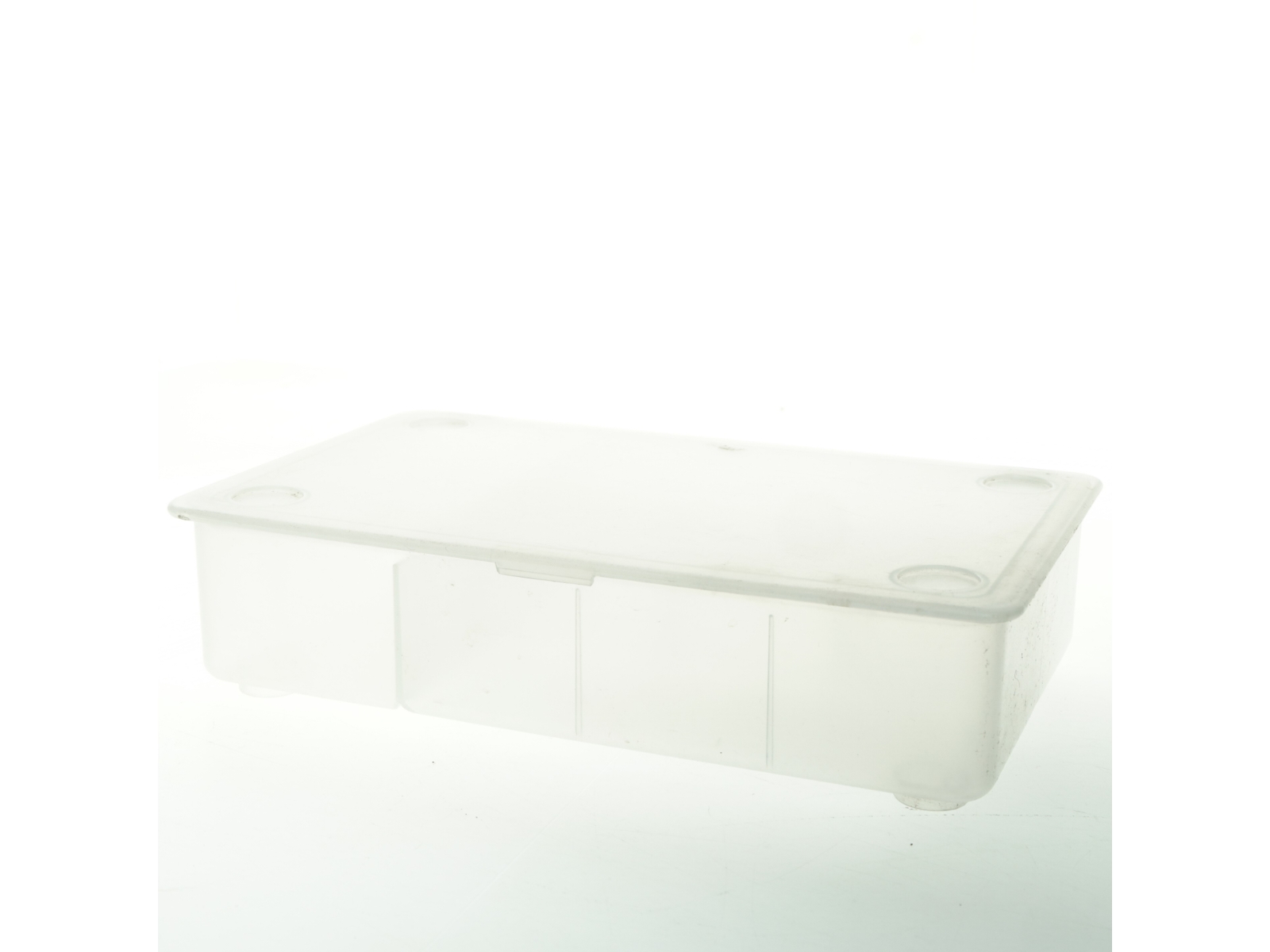 Gennemsigtig opbevaringskasse med låg fra IKEA (str. 32x19x8 cm)