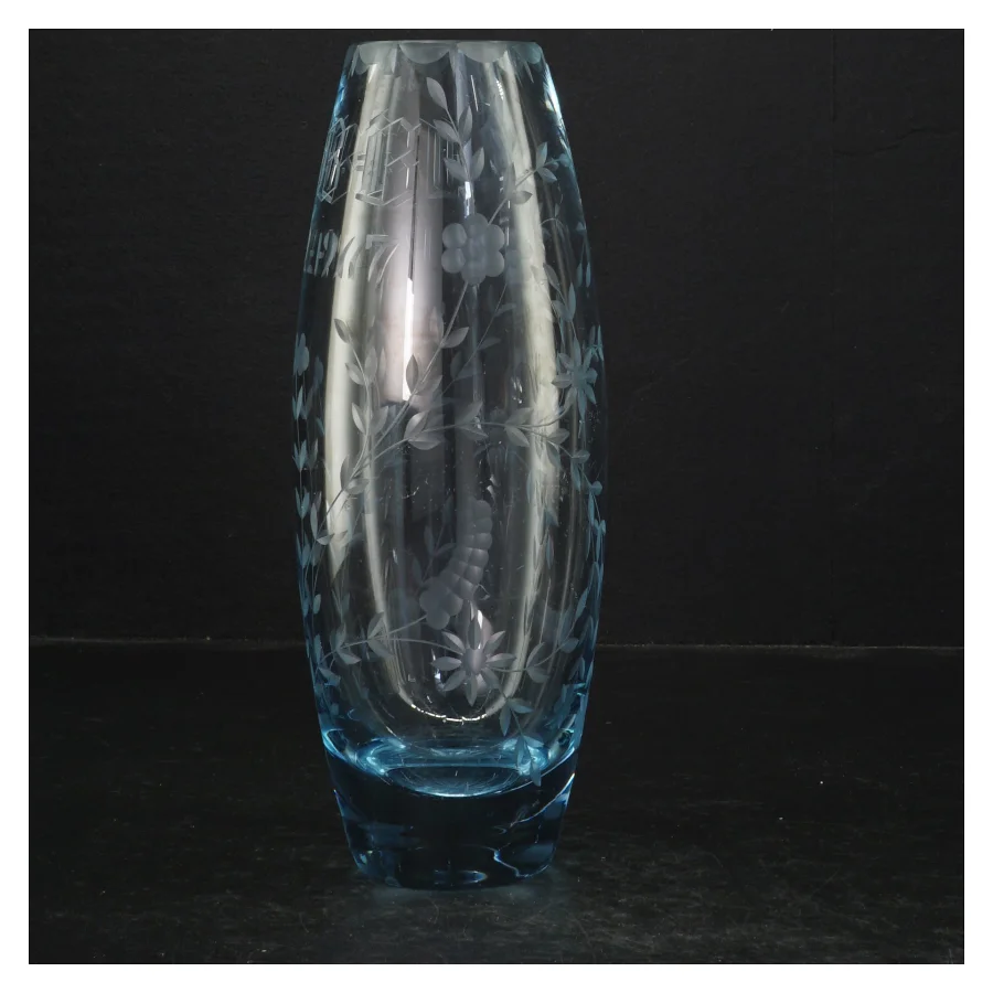 Gravet glasvase (str. 22 cm)
