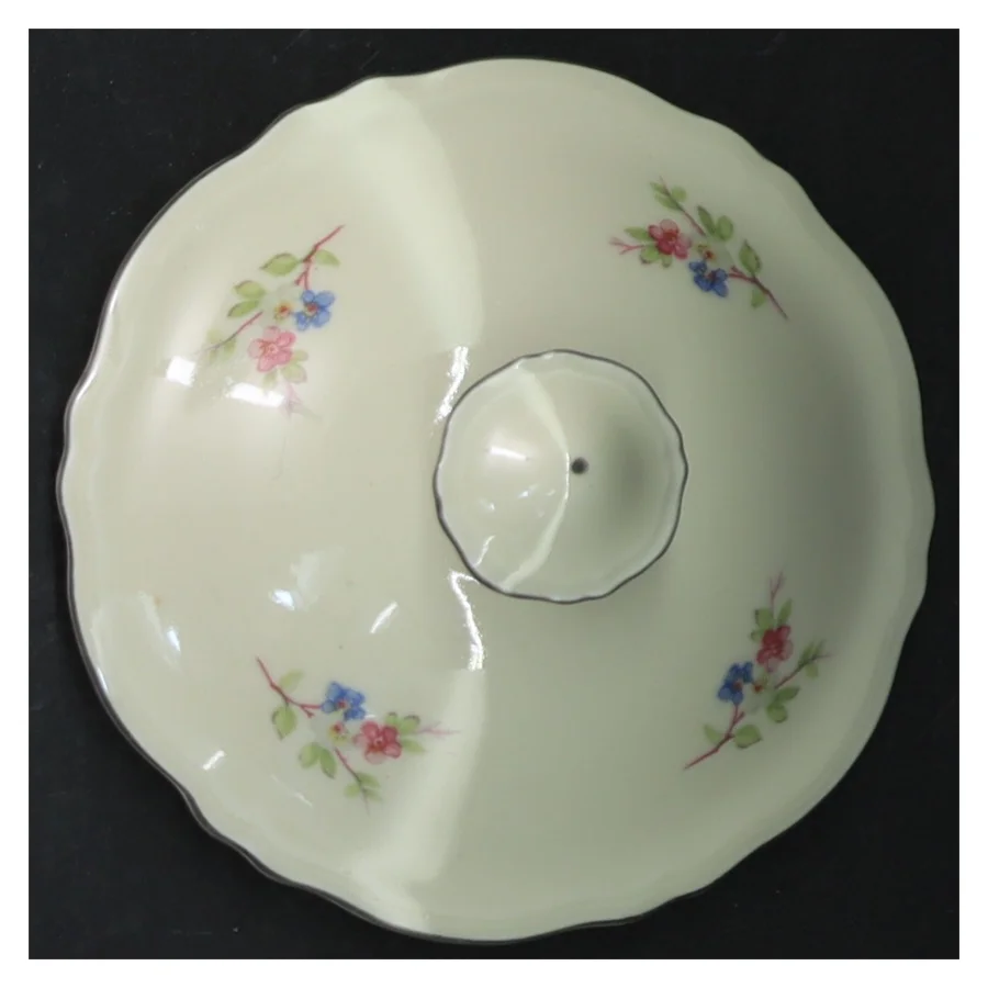 Porcelæn te-kande med blomstermotiv fra Epiag (str. 22 cm)