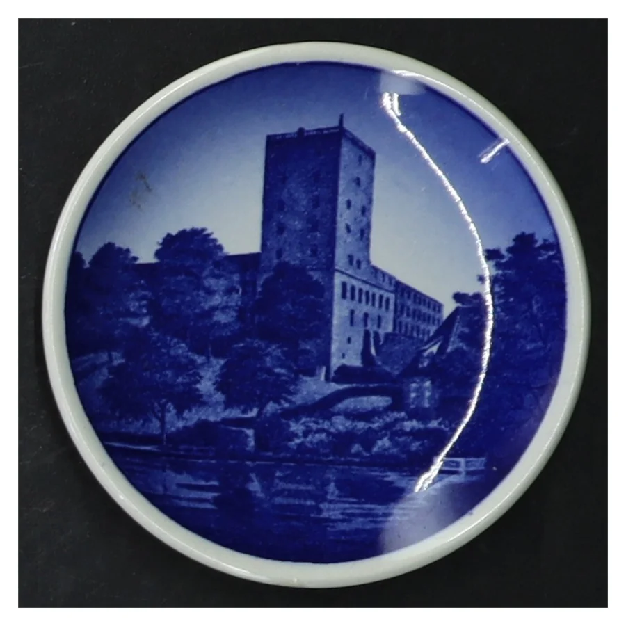 Blå-og-hvid vægplade fra Svendborg Havn, Royal Copenhagen (str. 8 cm. 5 stykker)