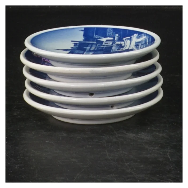 Blå-og-hvid vægplade fra Svendborg Havn, Royal Copenhagen (str. 8 cm. 5 stykker)