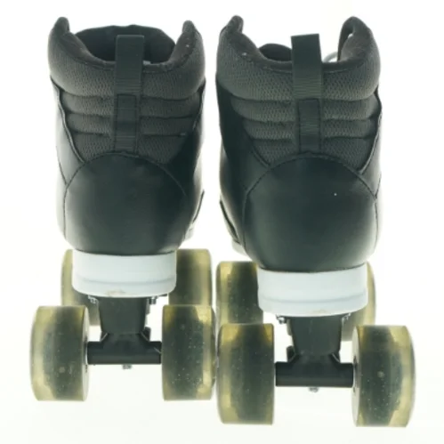 Rulleskøjter fra Story (str. 40)