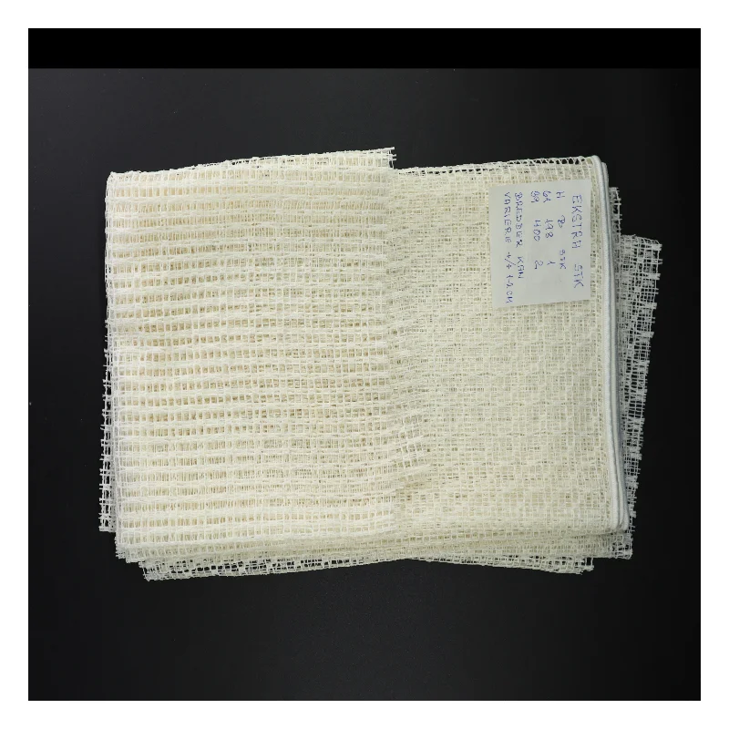 Hvide undergariner (3 stk) (str. 61 x 198 og 2 stk 39 x 400 cm)