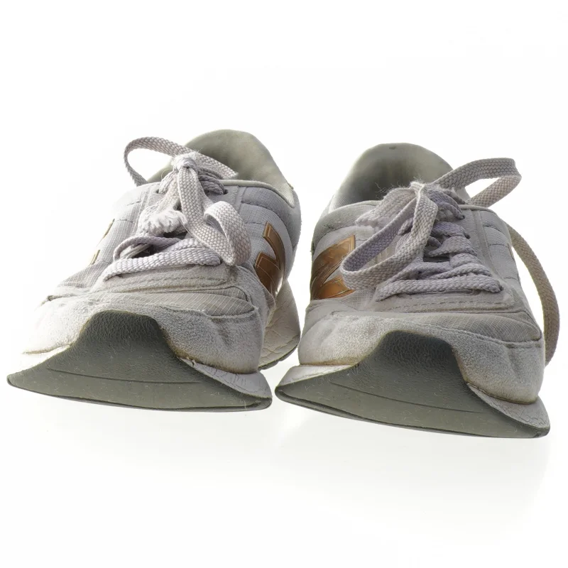 New Balance sneakers fra New Balance (str. Længde. 26,5 cm)