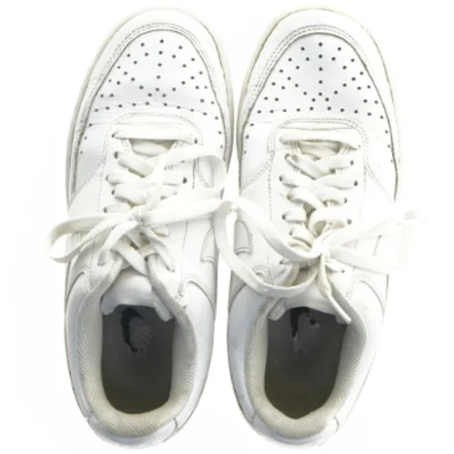 Nike sneakers i hvid str. 38 fra Nike (str. 38 )