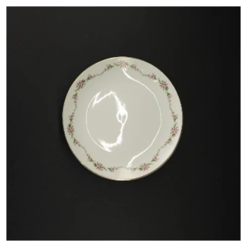 Vintage Porcelænstallerkener med blomstermotiv fra Benedikte (str. Diameter 17 og en halv cm)