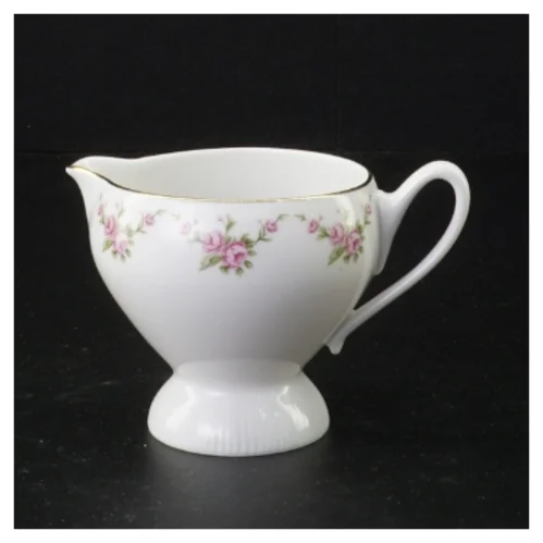 Porcelæn flødekande fra Benedikte (str. 8 x 11 cm)