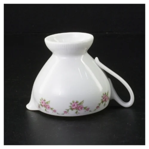 Porcelæn flødekande fra Benedikte (str. 8 x 11 cm)