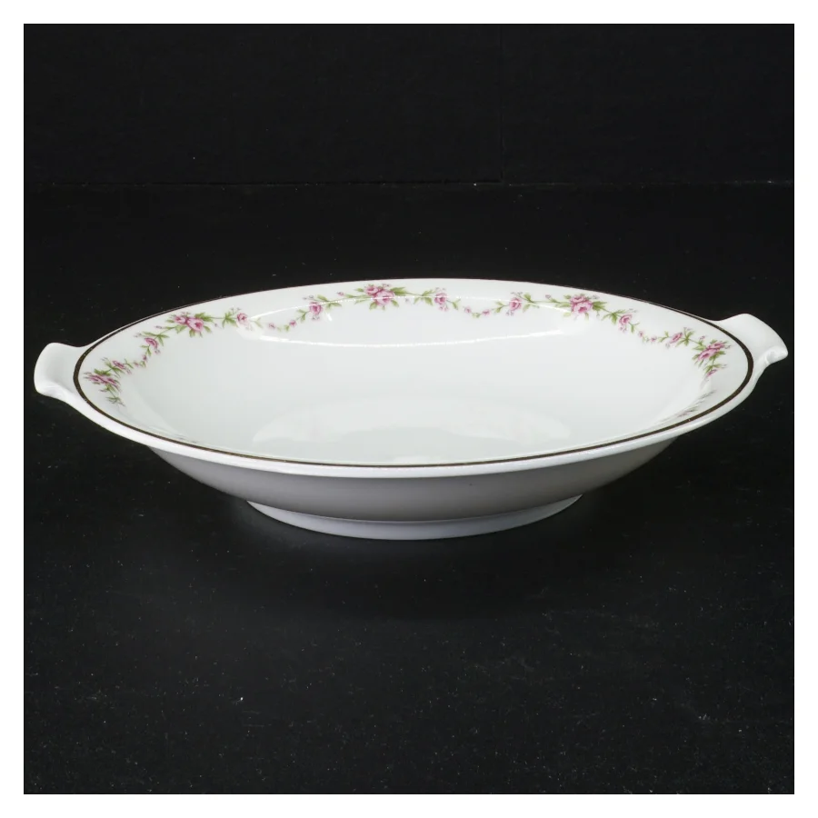 Hvidt porcelænsfad fra Benedikte (str. Diameter 19 cm)