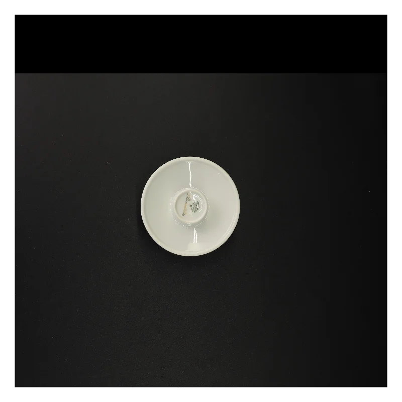 Porcelænslysestage fra Benedikte (str. 6 x 11 cm)