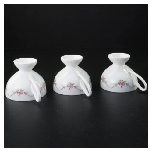 Porcelænskopper med blomstermotiv fra Benedikte (str. 7 x 10 cm)