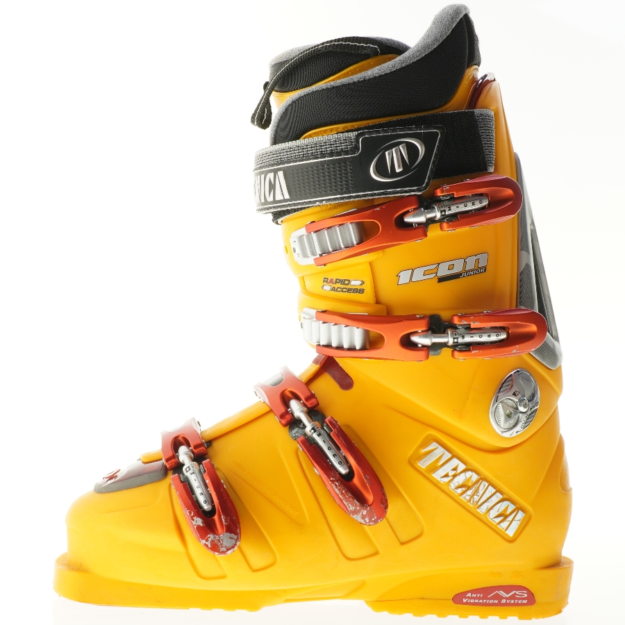 Brugte Skistøvler og Skitaske (str. 7,5)