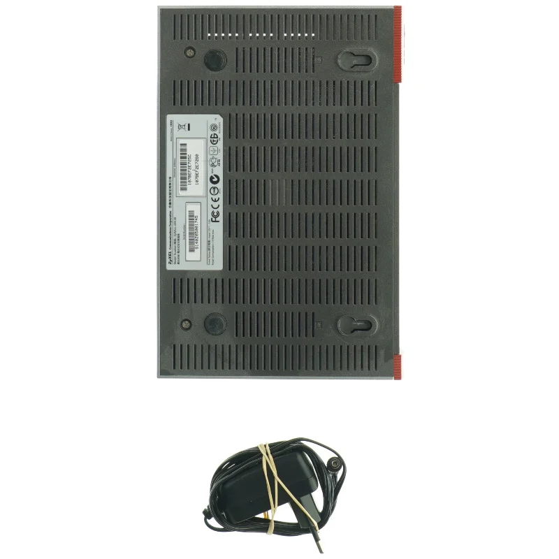 ZyXEL Ethernet Switch (str. 22 x 14,5 cm)