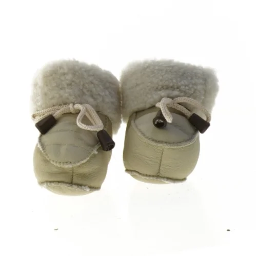Helt nye babysko i skind med pels (str. længde, 11 cm)