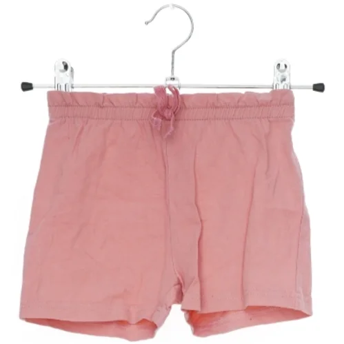 Lyserøde shorts fra Friends (str. 80)