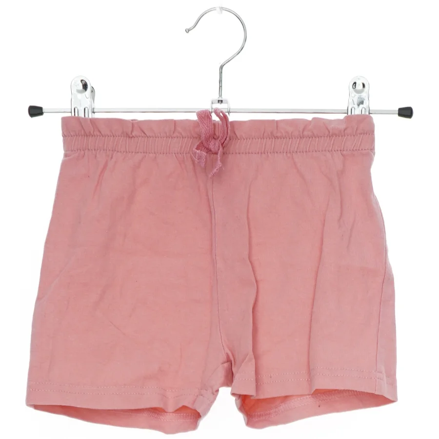 Lyserøde shorts fra Friends (str. 80)