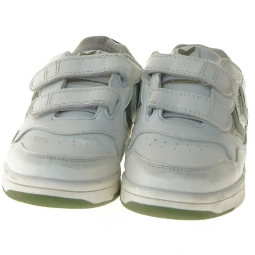 Hvide sneakers med grønne detaljer fra Hummel (str. 33 )