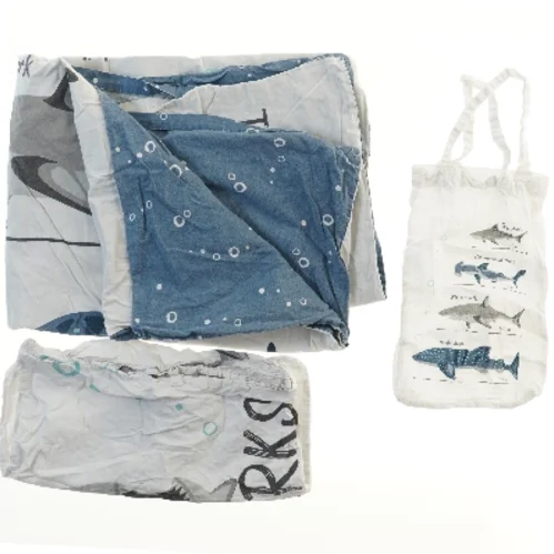 Barnesengetøj med hajmotiv (str. 27x39 & 94x127 cm)