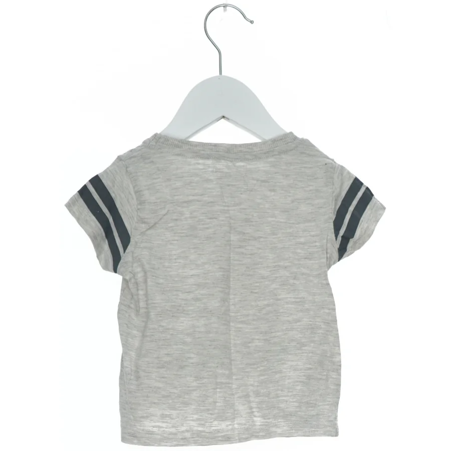 T-shirt med dyremotiver (str. 80)