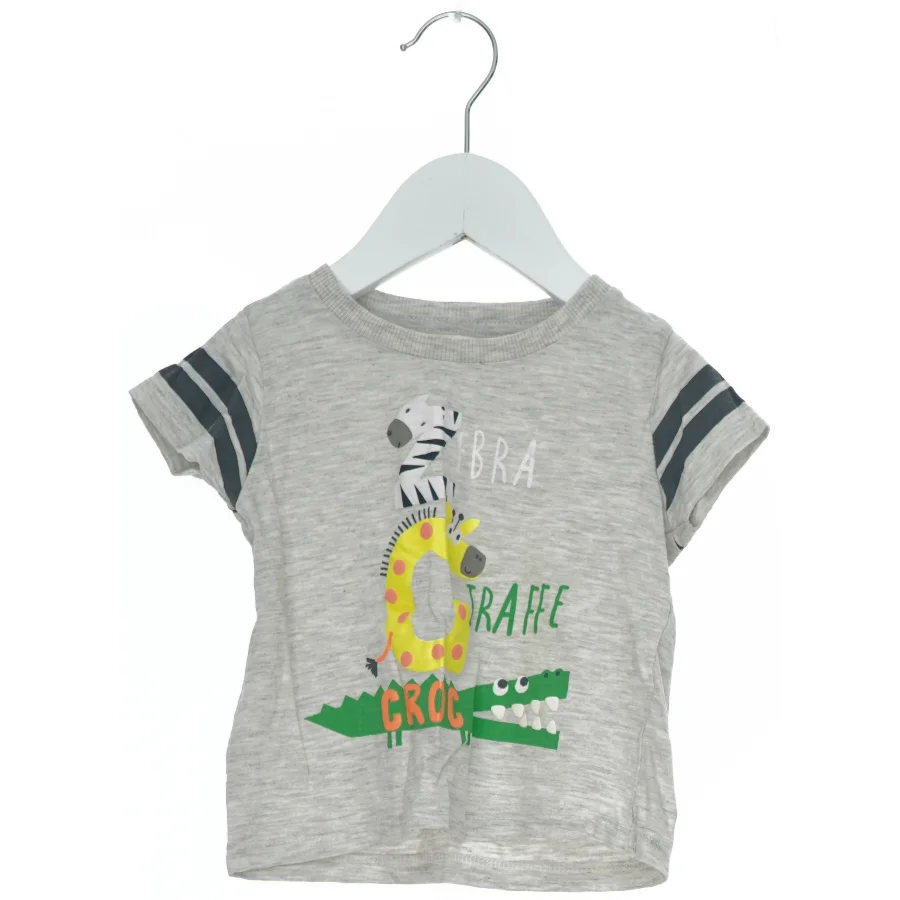 T-shirt med dyremotiver (str. 80)