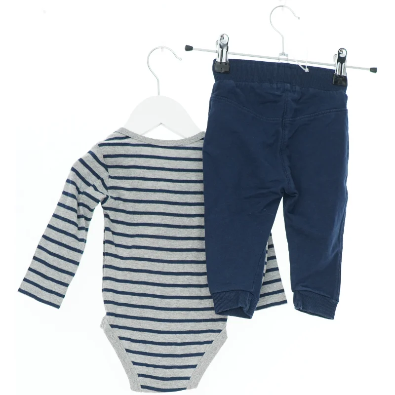 Langærmet body med bukser fra Bakito (str. 68)