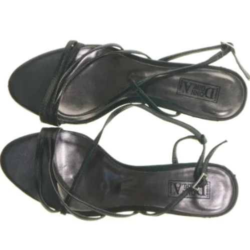 Sorte stiletsandaler fra Donna Girl (str. 39 )