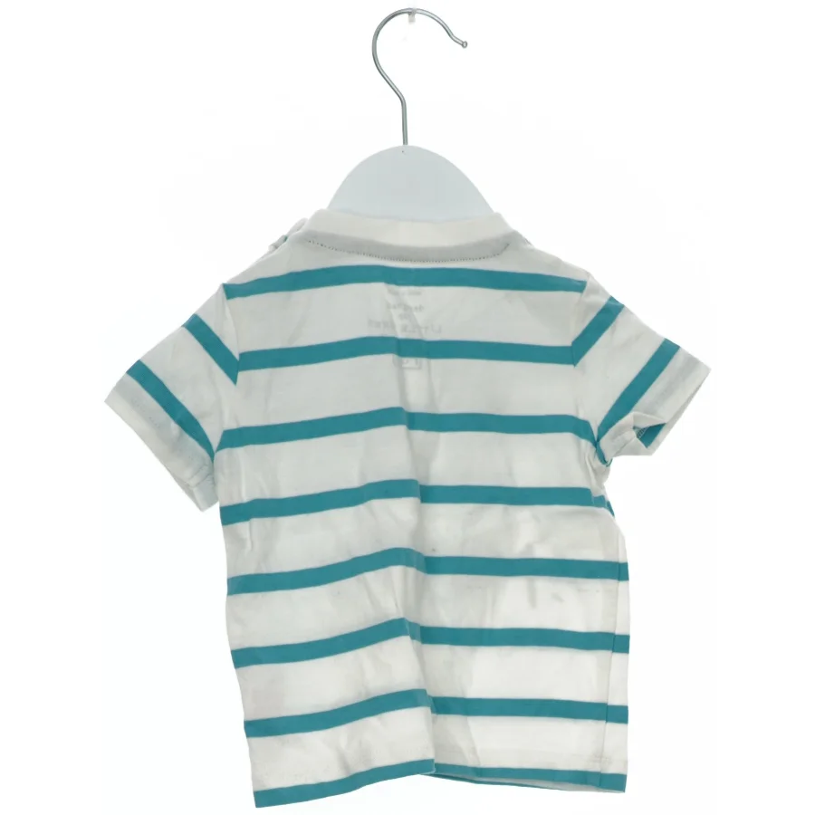 Kortærmet T-shirt fra F&F (str. 74)