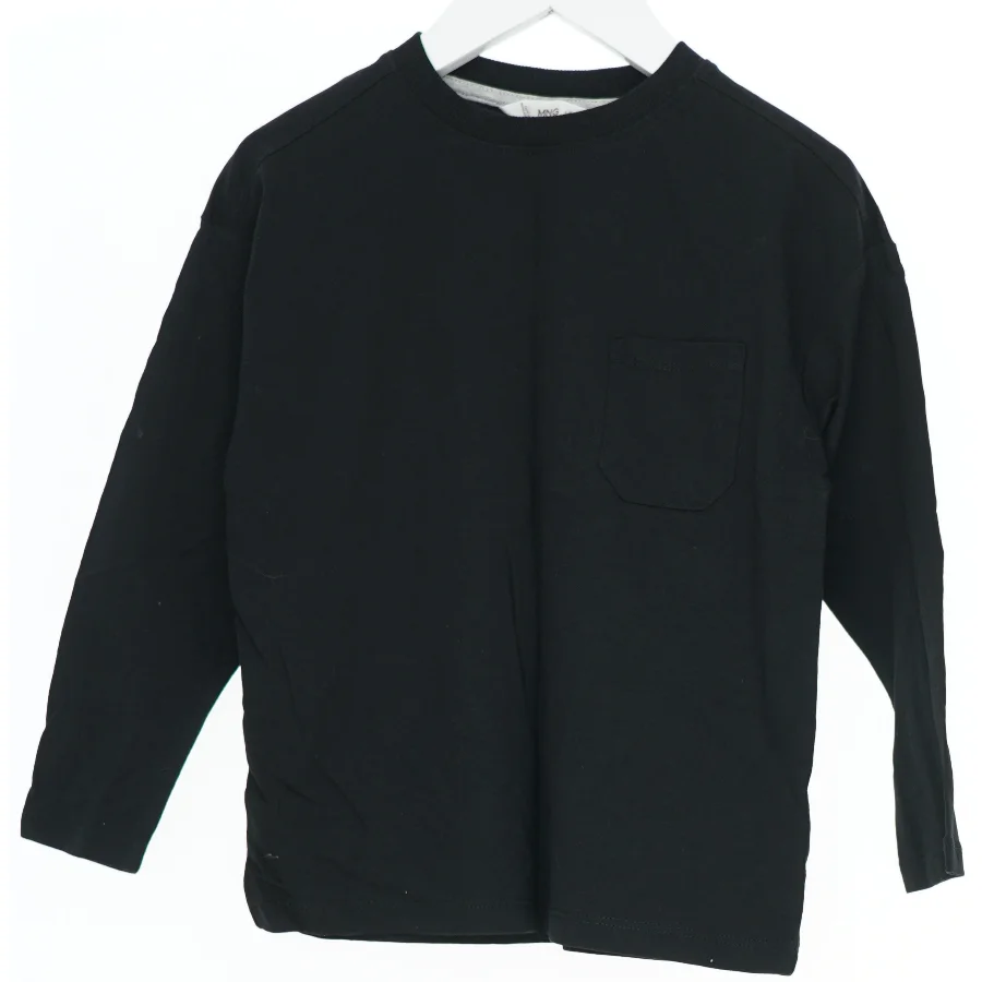 Langærmet sort t-shirt fra Mango (str. 116)