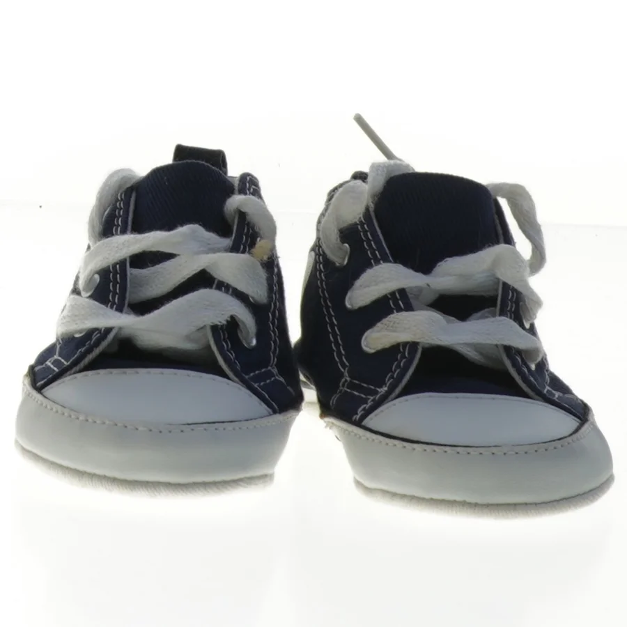 Babysneakers fra Converse (str. 20 )