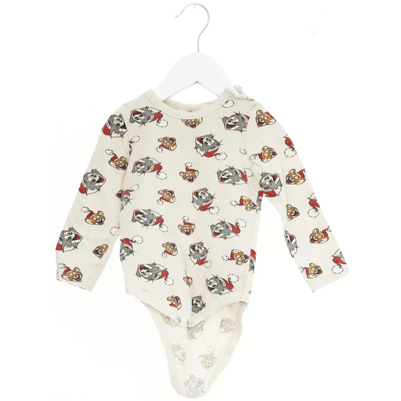 Hvid julebody med Tom & Jerry (str. 86)