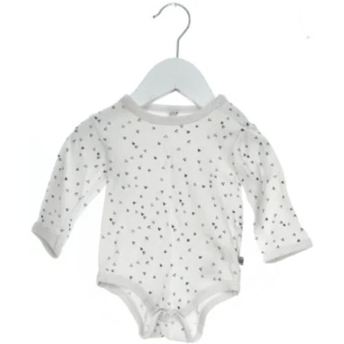 Langærmet body fra Pippi (str. 62)