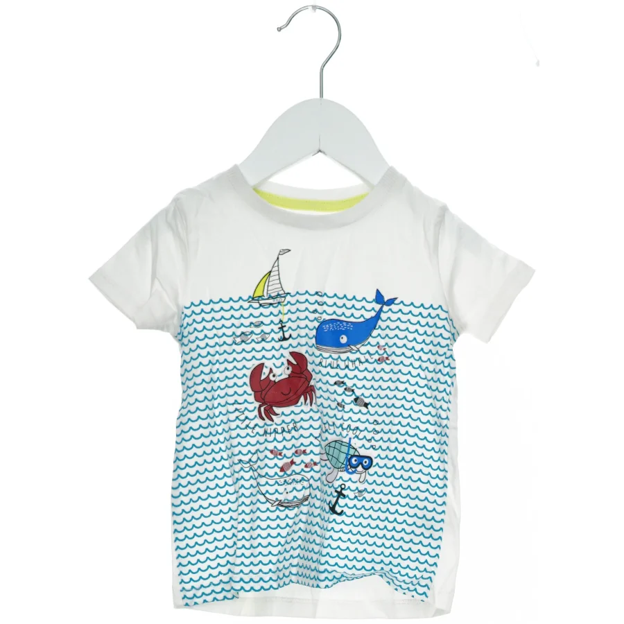 T-shirt med hav-motiv (str. 80)